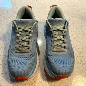 Hoka Women’s Bondi 7 Running Shoe, size 8
